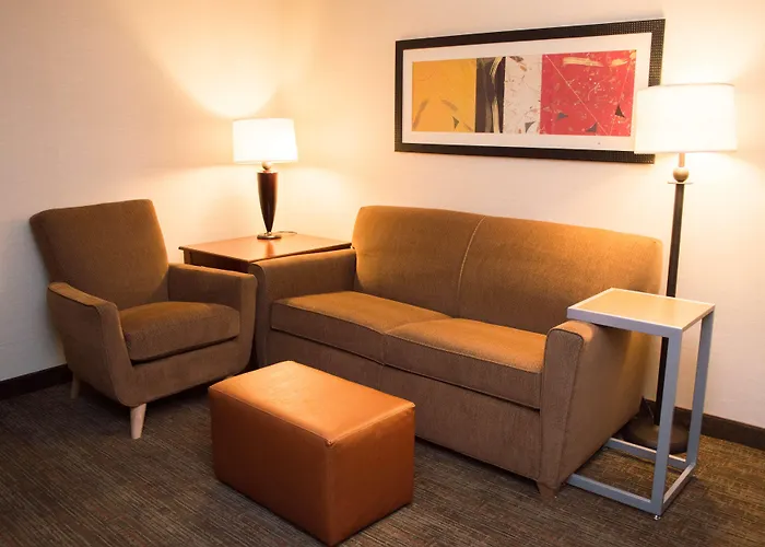 Radisson Hotel Detroit-Farmington Hills