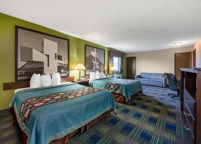 Super 8 Cleveland