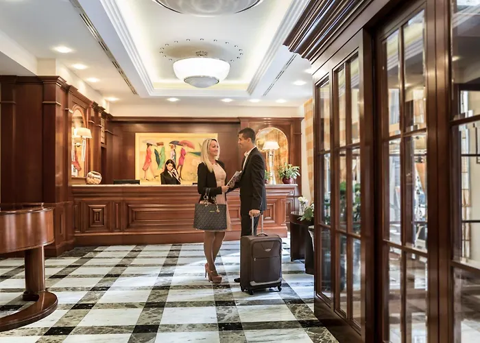 Best Western Premier Hotel Astoria