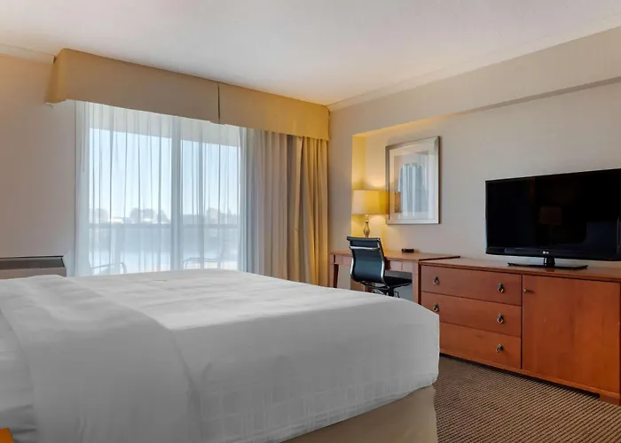 Best Western Plus Gatineau-Ottawa Downtown