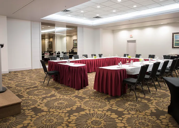 Executive Suites Hotel & Conference Center, Metro Vancouver