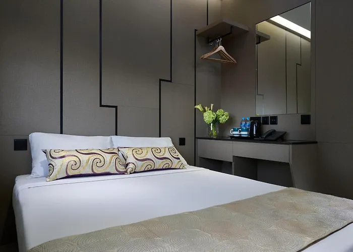 Hotel 81 Gold