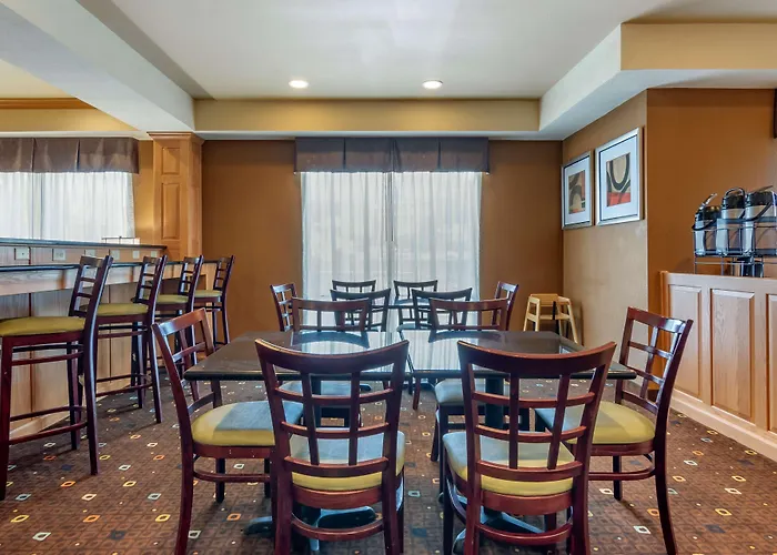 Best Western Plus Columbia Inn