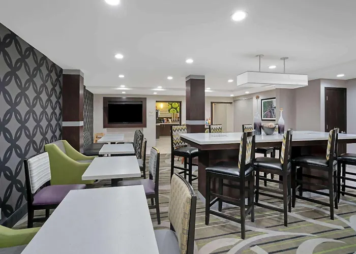 La Quinta By Wyndham Knoxville North I-75