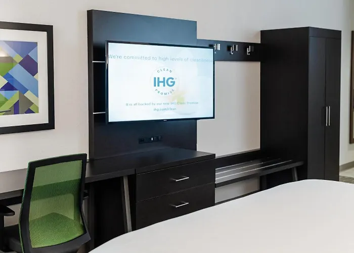 Holiday Inn Express - Andalusia By Ihg