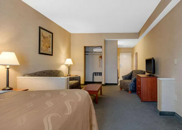 Quality Inn & Suites Benton - Draffenville