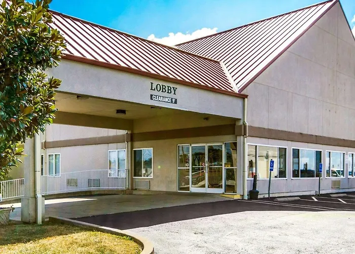 Quality Inn & Suites Elizabethtown