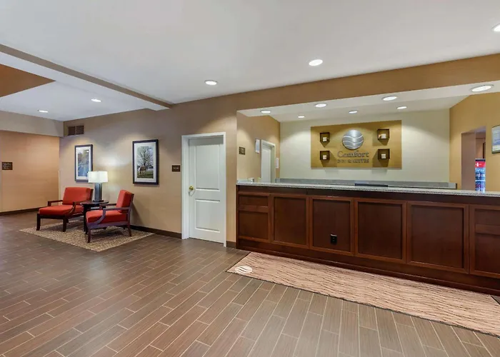 Comfort Inn & Suites Northern Kentucky