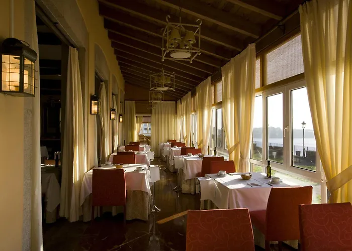 Parador De Ribadeo