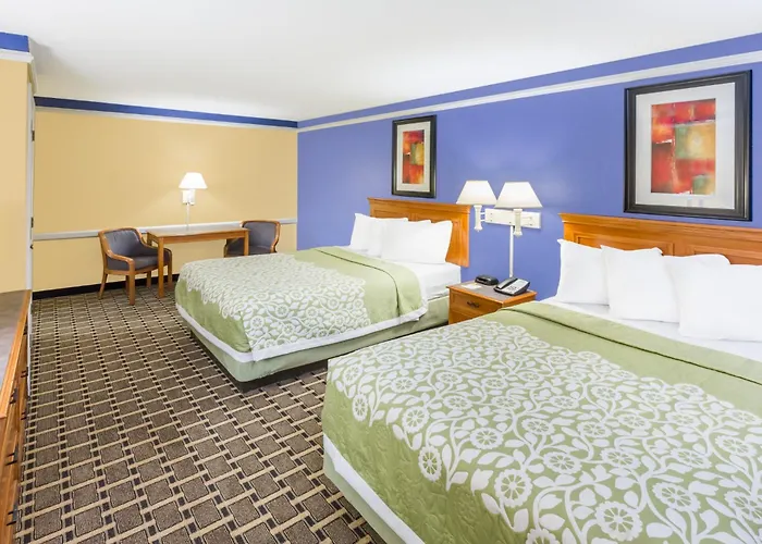 Days Inn By Wyndham Little Rock/Medical Center