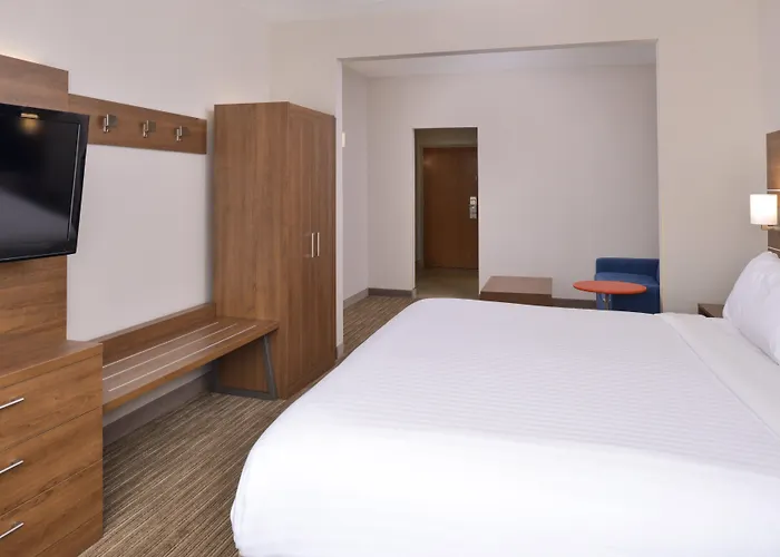 Holiday Inn Express & Suites Chattanooga East Ridge By Ihg