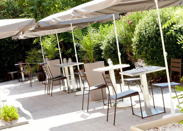 Kyriad Direct Marseille Est La Valentine