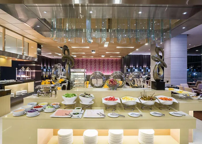 Best Western Plus Wanda Grand Hotel