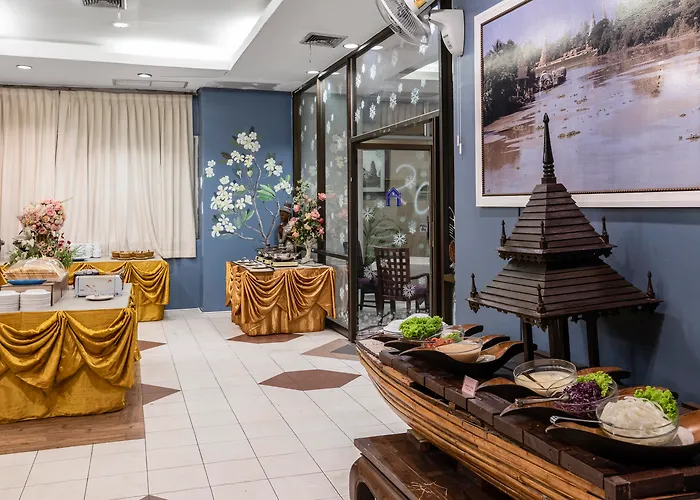 Ayothaya Riverside Hotel