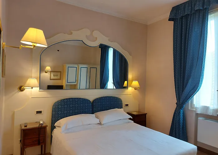 Phi Hotel Canalgrande