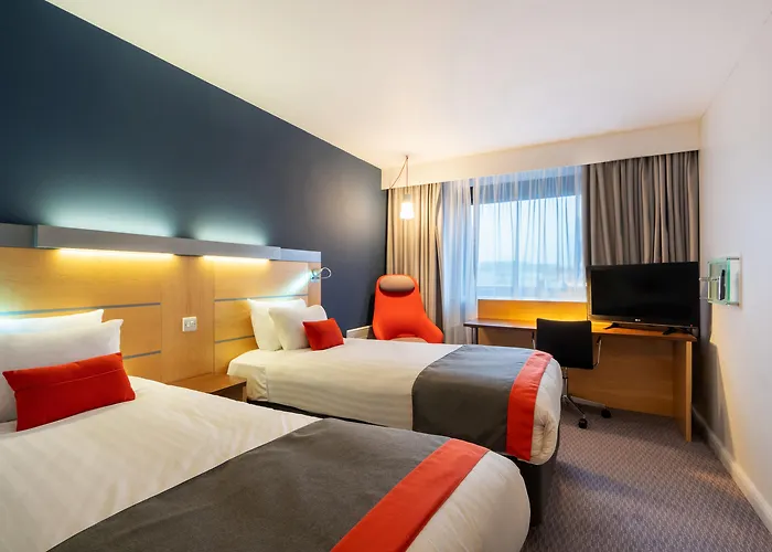 Holiday Inn Express Dundee By Ihg