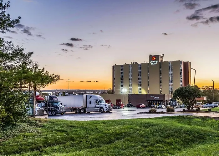 Clarion Hotel Cincinnati North