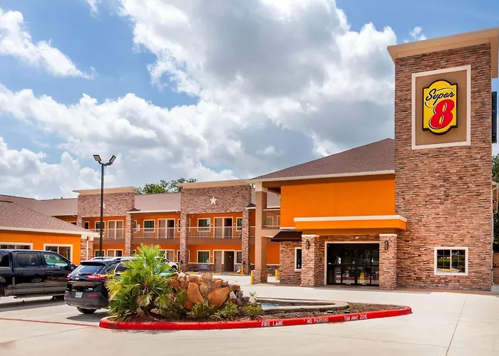 Super 8 By Wyndham Houston Northwest Cypress