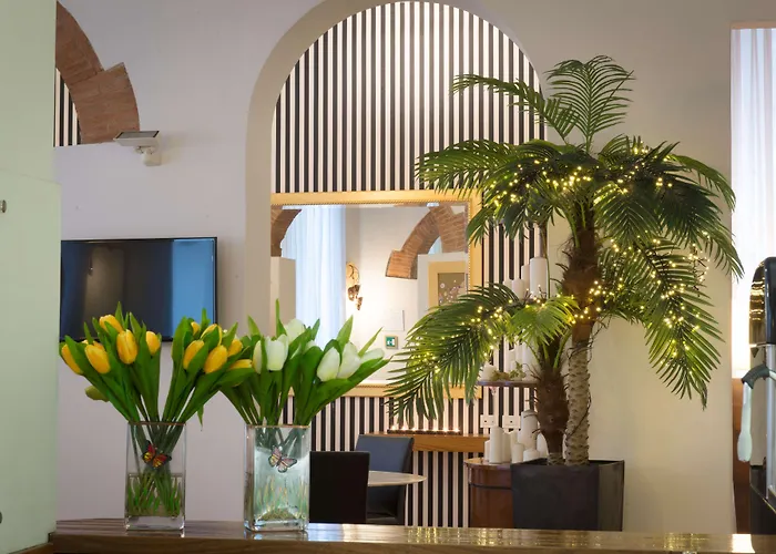 Best Western Plus Lincoln Inn & Suites
