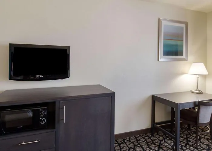 Quality Inn Buffalo