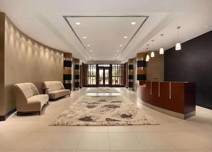 Embassy Suites By Hilton Alexandria Old Town