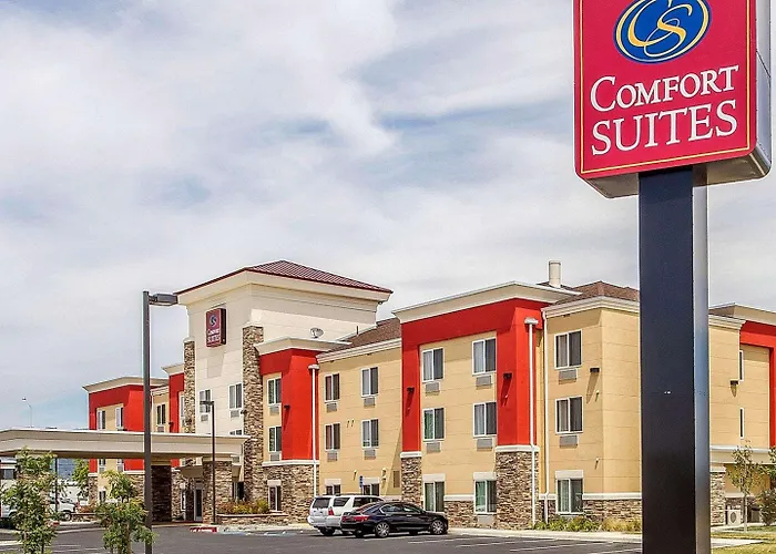 Comfort Suites Redding - Shasta Lake