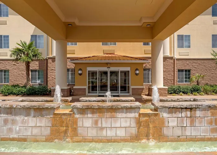 Comfort Suites Alexandria North
