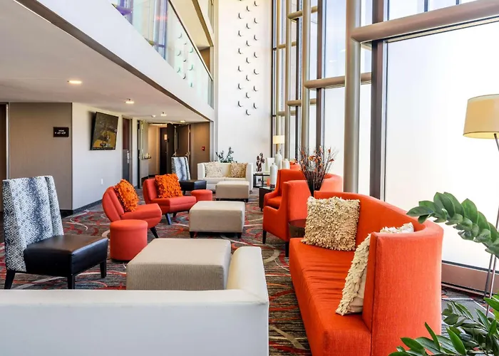 The Verve Boston Natick, Tapestry Collection By Hilton