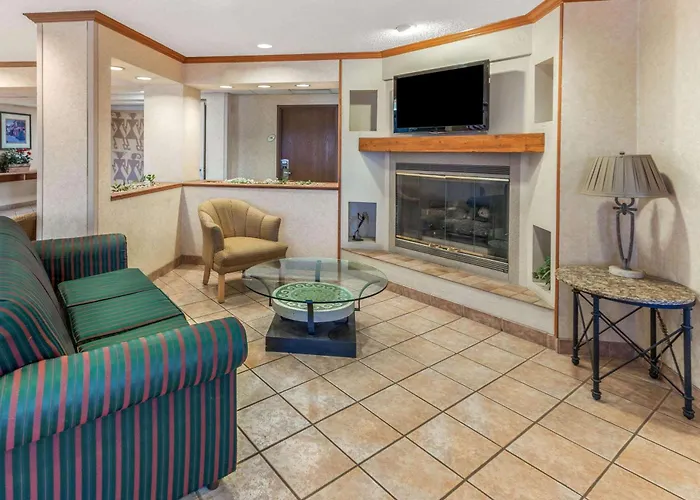 La Quinta Inn & Suites By Wyndham Las Cruces Organ Mountain