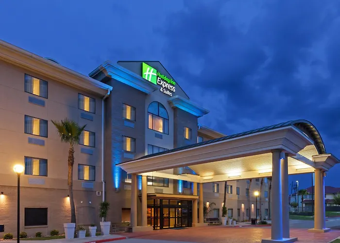 Holiday Inn Express & Suites - Laredo-Event Center Area By Ihg