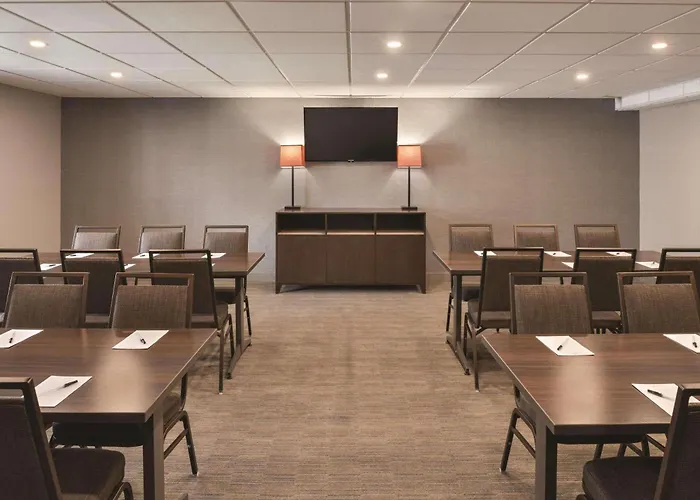 Country Inn & Suites By Radisson, La Crosse, Wi