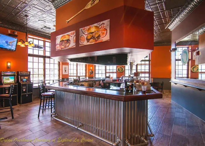 Pearl Street Hotel