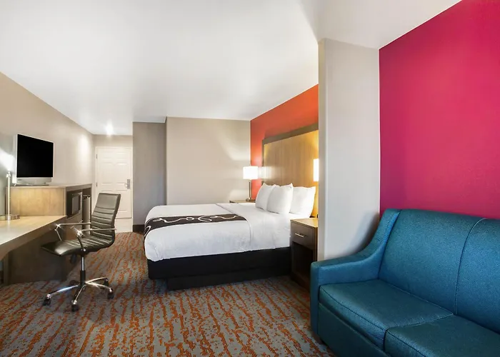 La Quinta By Wyndham Fort Smith