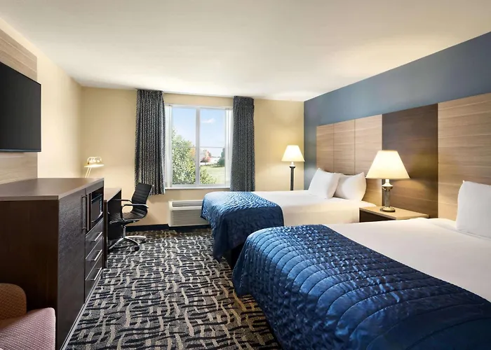 Baymont By Wyndham Ft. Leonard/Saint Robert