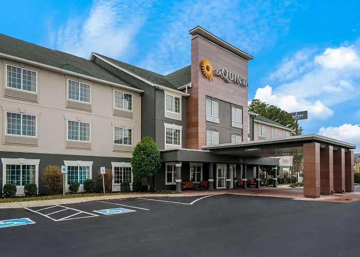 Cookeville Hotels With Amazing Views