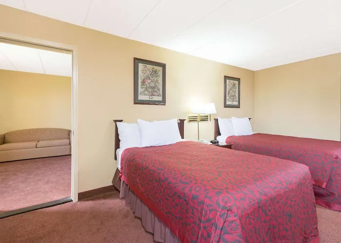 Days Inn By Wyndham Hagerstown I-70