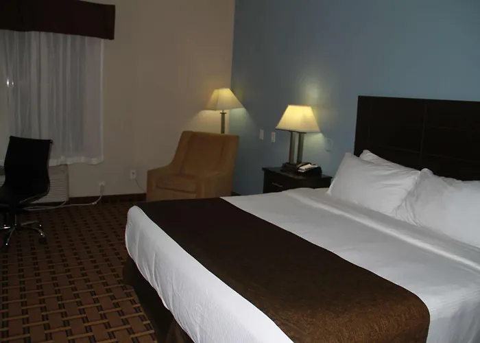 Surestay Plus Hotel By Best Western Coralville Iowa City