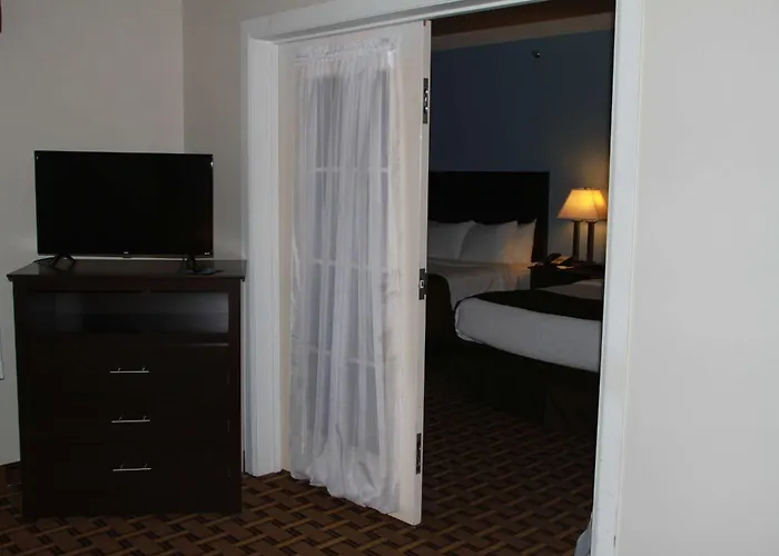 Surestay Plus Hotel By Best Western Coralville Iowa City