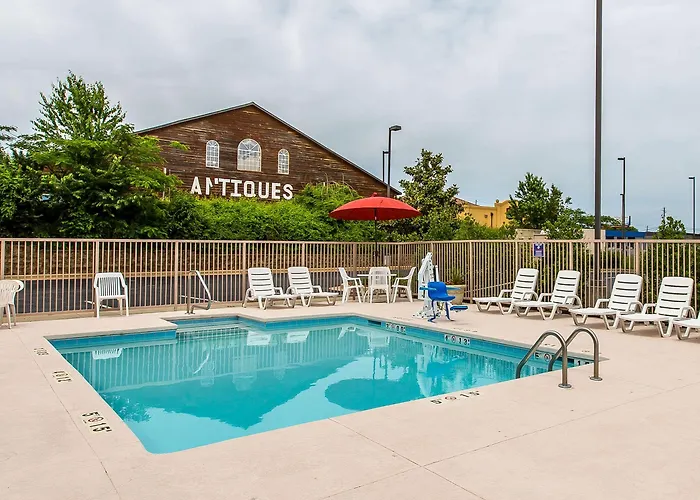 Comfort Suites Oxford I-20 Exit 188