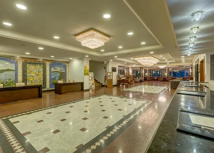 Buyuk Abant Hotel