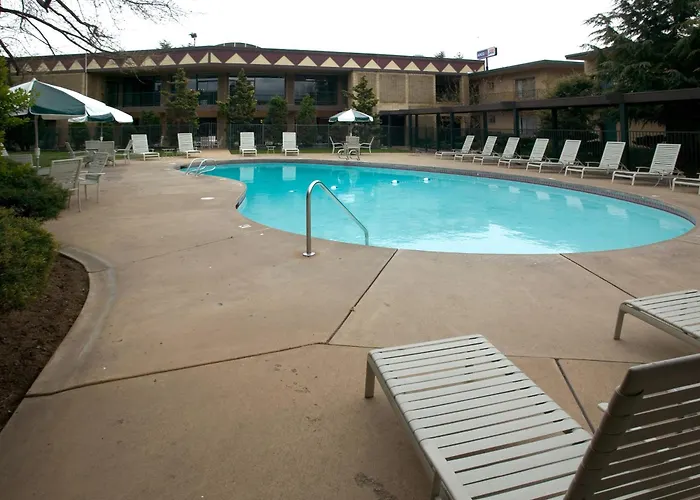 Red Lion Hotel Yakima Center