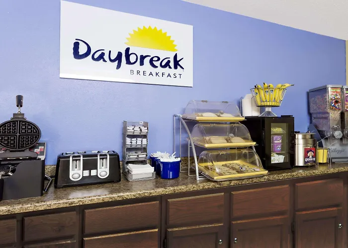 Days Inn By Wyndham Plymouth