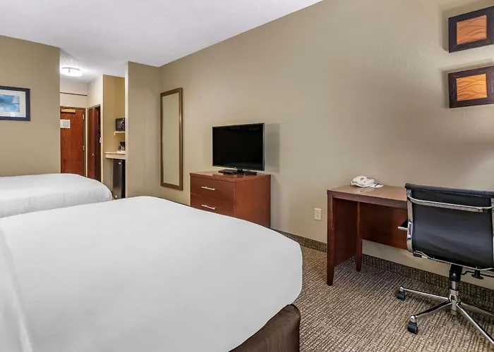 Comfort Inn & Suites St Louis-O'Fallon