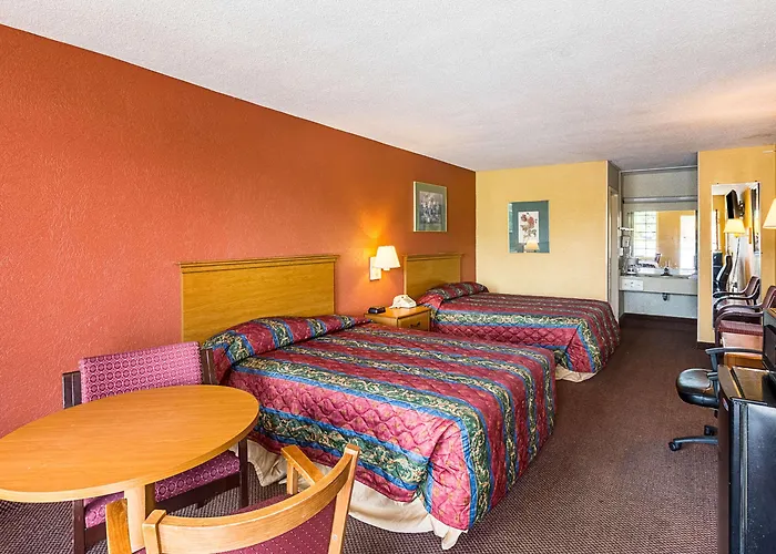 Orangeburg inn&Suites