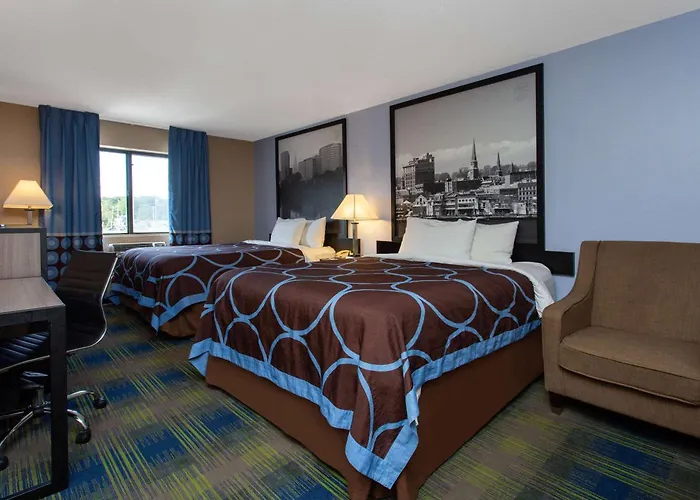 Super 8 By Wyndham Cromwell/Middletown