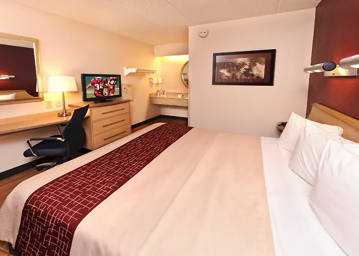 Red Roof Inn Fairmont