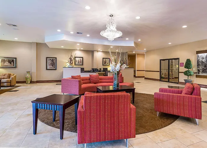 Comfort Suites