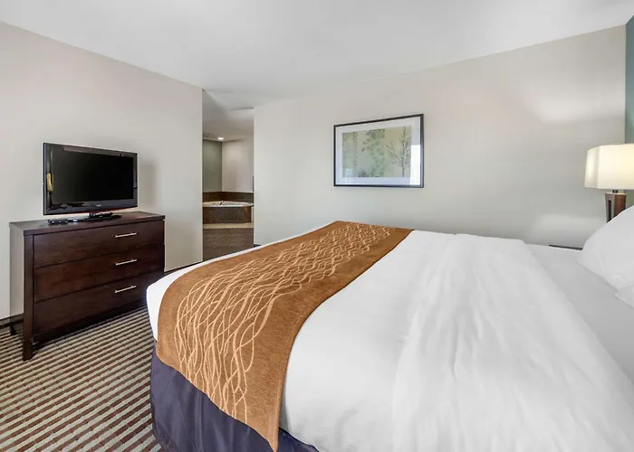 Comfort Inn & Suites Perry I-35