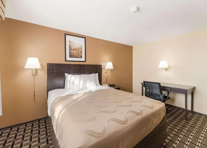 Quality Inn Clovis