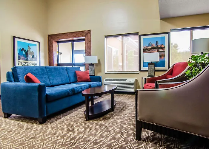 Quality Suites St. Joseph
